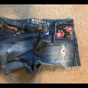 mossimo jean cut off shorts